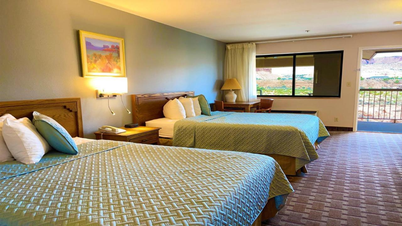 The Noor Hotel Torrey Ngoại thất bức ảnh