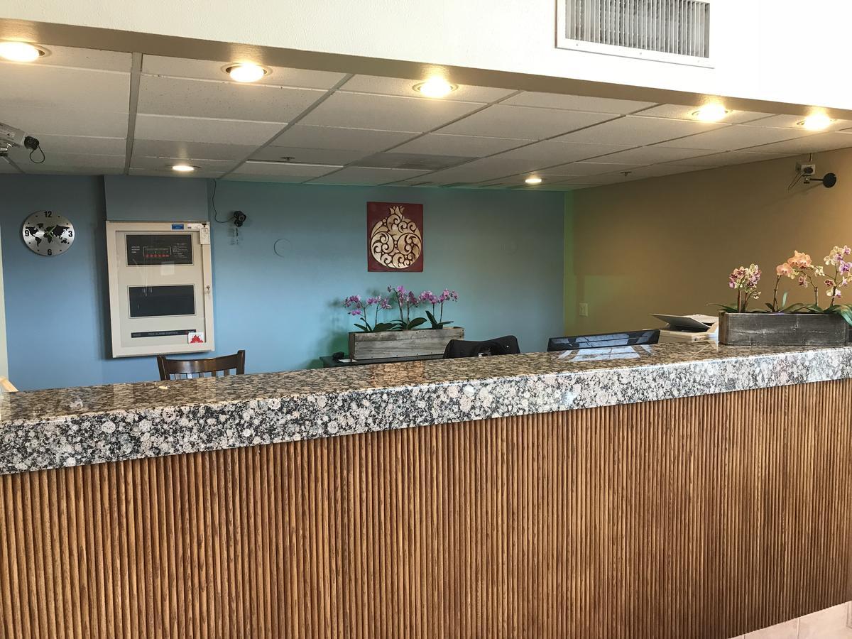 The Noor Hotel Torrey Ngoại thất bức ảnh